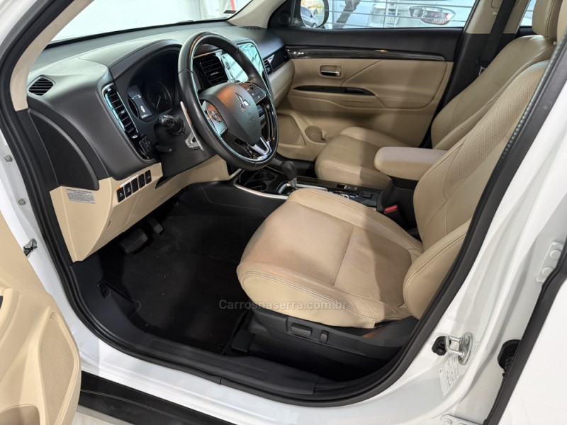 OUTLANDER 2.2 4X4 16V DIESEL 4P AUTOMÁTICO - 2018 - BENTO GONçALVES