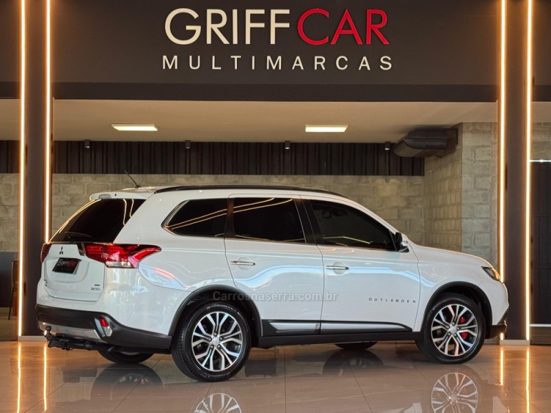 OUTLANDER 2.2 4X4 16V DIESEL 4P AUTOMÁTICO - 2016 - DOIS IRMãOS