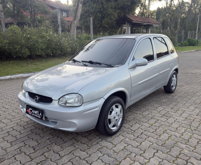 corsa 1.0 mpfi milenium 8v gasolina 4p manual 2002 canela