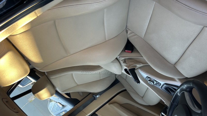 X1 2.0 18I S-DRIVE 4X2 16V GASOLINA 4P AUTOMÁTICO - 2012 - GRAVATAí