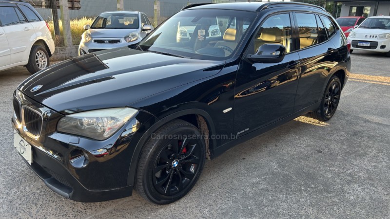 X1 2.0 18I S-DRIVE 4X2 16V GASOLINA 4P AUTOMÁTICO - 2012 - GRAVATAí