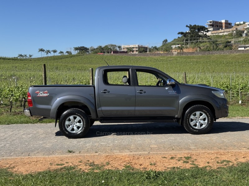 HILUX 3.0 SRV 4X4 CD 16V TURBO INTERCOOLER DIESEL 4P MANUAL - 2013 - FLORES DA CUNHA