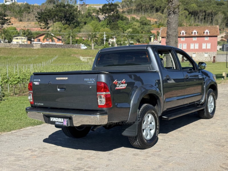 HILUX 3.0 SRV 4X4 CD 16V TURBO INTERCOOLER DIESEL 4P MANUAL - 2013 - FLORES DA CUNHA