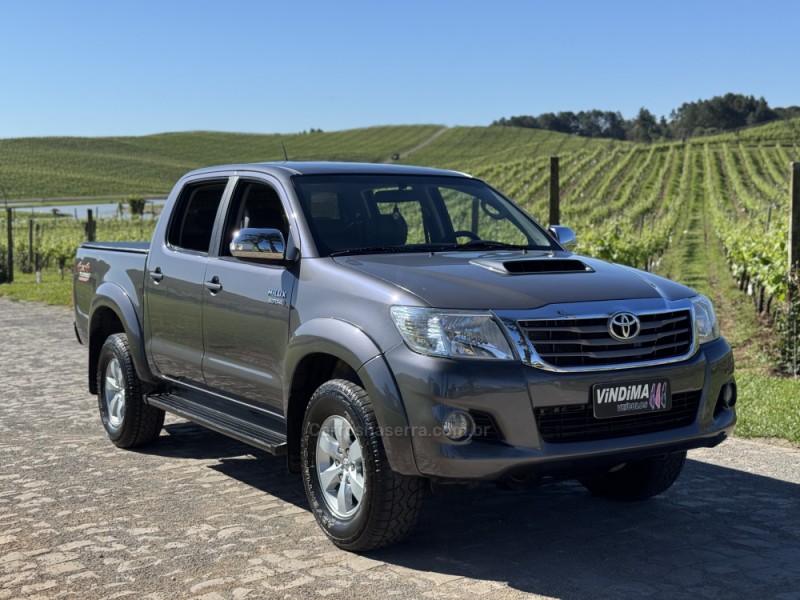 hilux 3.0 srv 4x4 cd 16v turbo intercooler diesel 4p manual 2013 flores da cunha