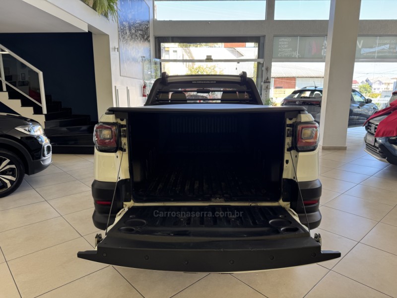 STRADA 1.4 ENDURANCE CS PLUS 8V FLEX 2P MANUAL - 2023 - FLORES DA CUNHA