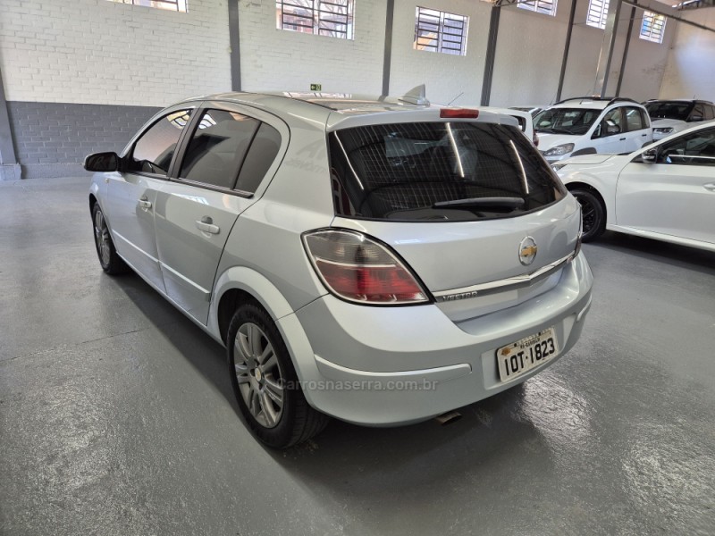 VECTRA 2.0 MPFI GT HATCH 8V FLEX 4P MANUAL - 2008 - GARIBALDI