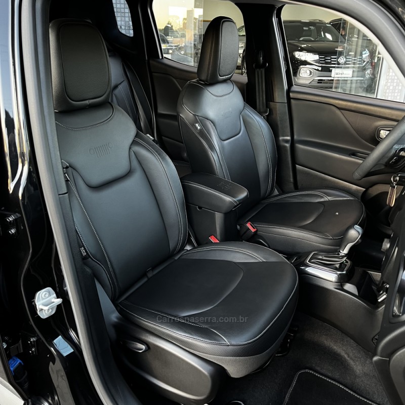 RENEGADE 1.3 LONGITUDE T270 16V TURBO FLEX 4P AUTOMÁTICO - 2022 - VACARIA
