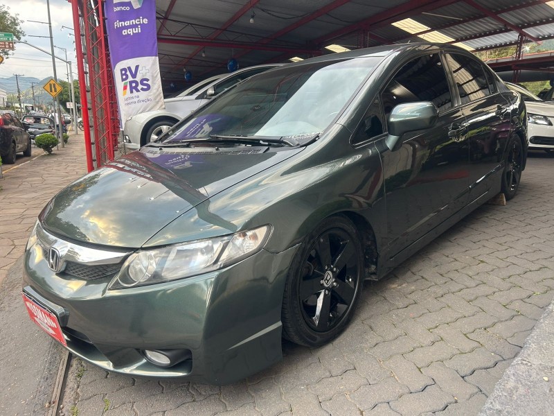 CIVIC 1.8 LXL SE 16V FLEX 4P MANUAL - 2010 - TRêS COROAS