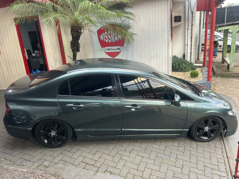 CIVIC 1.8 LXL SE 16V FLEX 4P MANUAL - 2010 - TRêS COROAS
