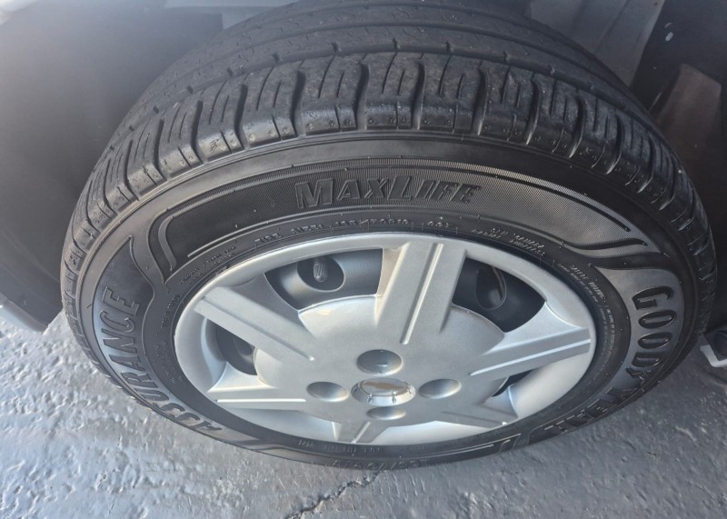 CLASSIC 1.0 MPFI LS 8V FLEX 4P MANUAL - 2014 - CAXIAS DO SUL