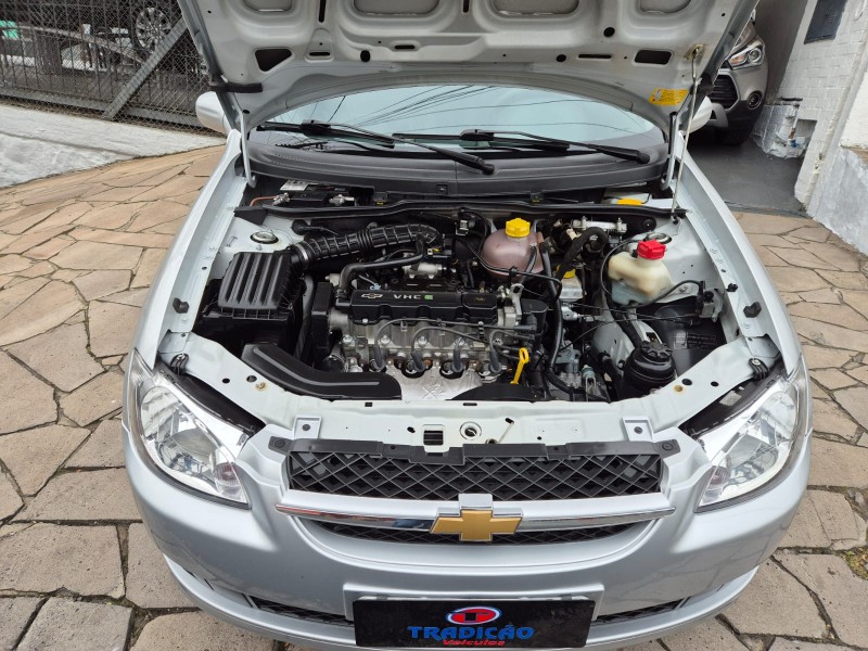CLASSIC 1.0 MPFI LS 8V FLEX 4P MANUAL - 2014 - CAXIAS DO SUL