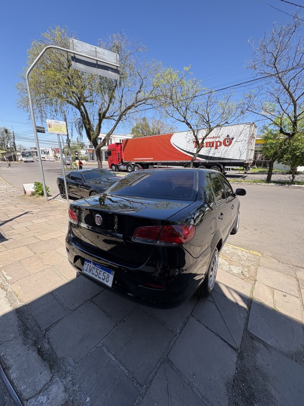 SIENA 1.0 MPI EL 8V FLEX 4P MANUAL - 2015 - FARROUPILHA
