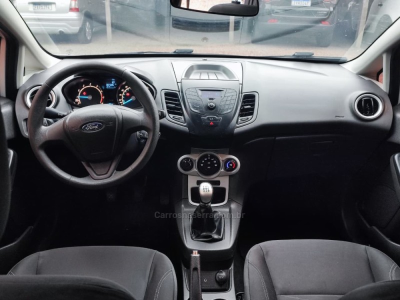 FIESTA 1.6 SE HATCH 16V FLEX 4P MANUAL - 2017 - FARROUPILHA