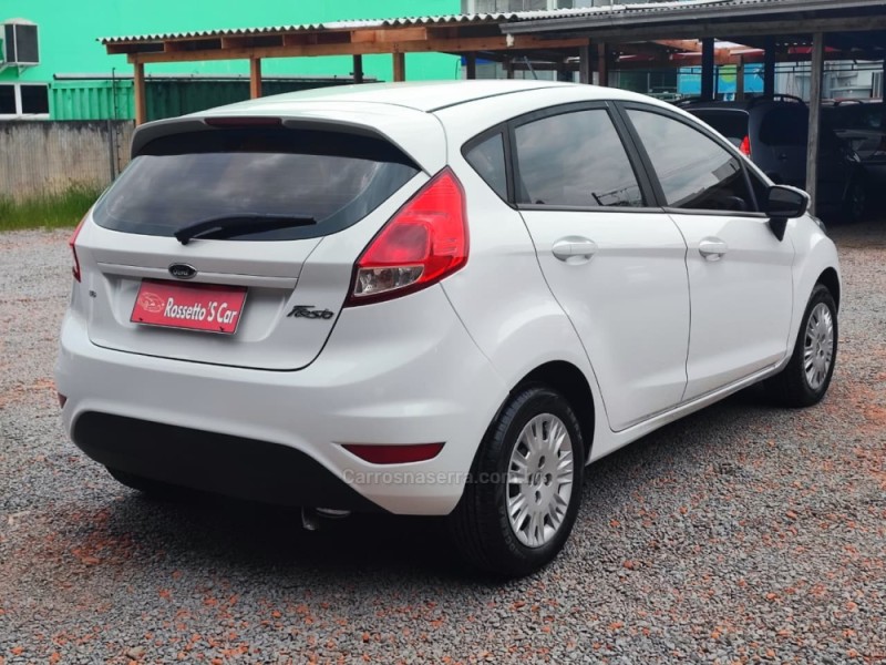 FIESTA 1.6 SE HATCH 16V FLEX 4P MANUAL - 2017 - FARROUPILHA