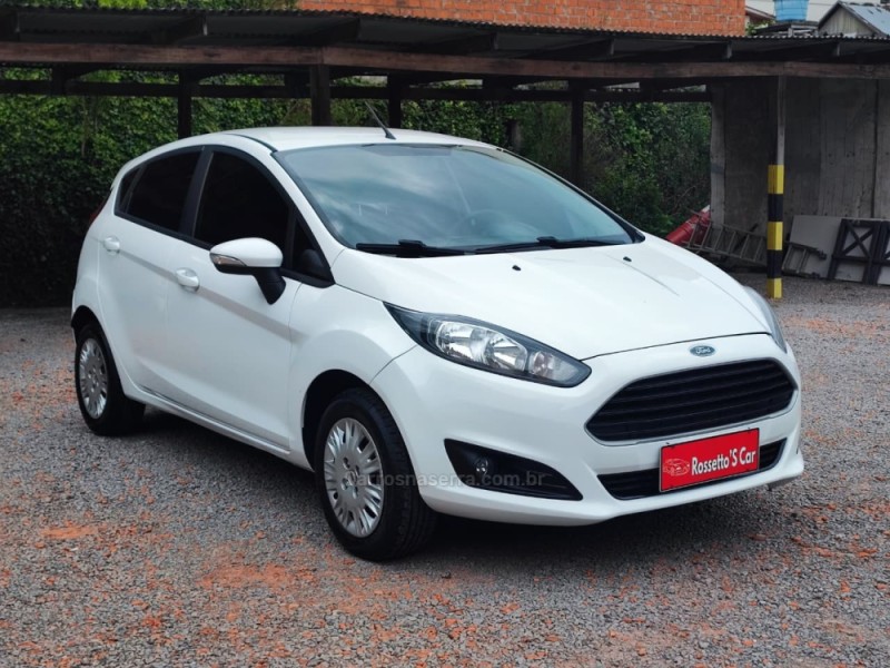 FIESTA 1.6 SE HATCH 16V FLEX 4P MANUAL - 2017 - FARROUPILHA