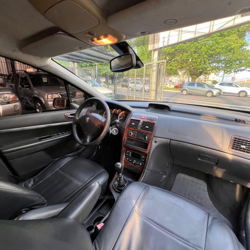 307 2.0 FELINE 16V FLEX 4P MANUAL - 2004 - CAXIAS DO SUL