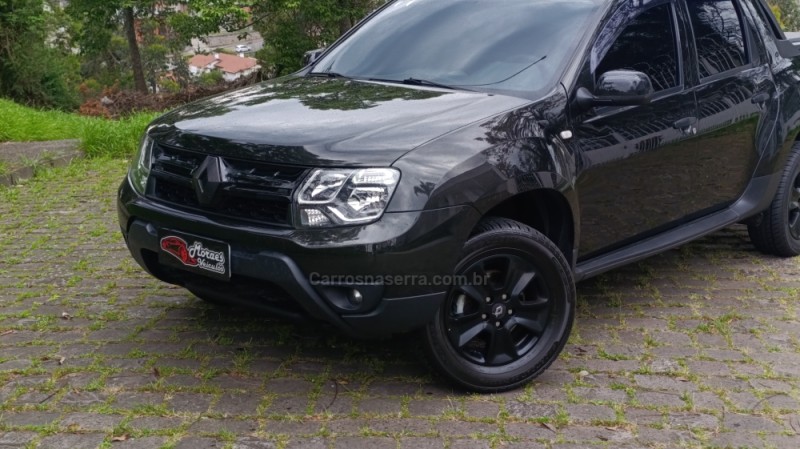 OROCH 1.6 16V EXPRESS FLEX 4P MANUAL - 2017 - CAXIAS DO SUL