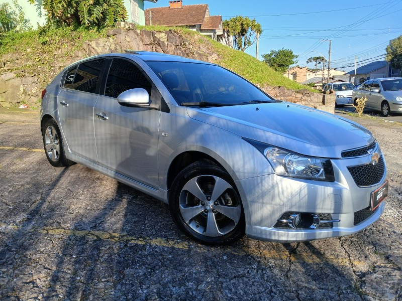 CRUZE 1.8 LTZ 16V FLEX 4P AUTOMÁTICO - 2014 - FARROUPILHA