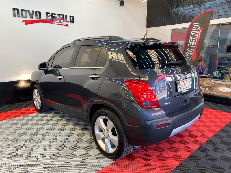 TRACKER 1.8 MPFI LTZ 4X2 16V FLEX 4P AUTOMÁTICO - 2014 - CAXIAS DO SUL