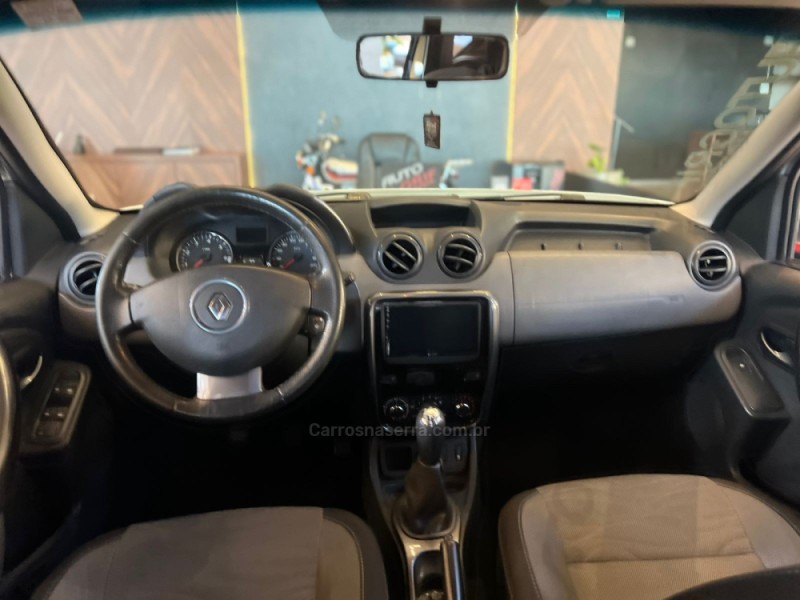 DUSTER 2.0 DYNAMIQUE 4X2 16V FLEX 4P MANUAL - 2013 - CAMPO BOM
