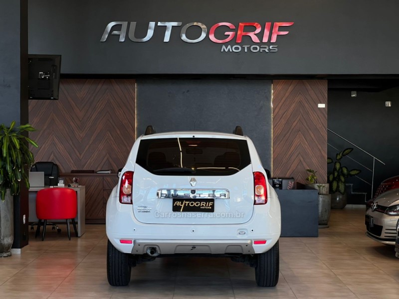 DUSTER 2.0 DYNAMIQUE 4X2 16V FLEX 4P MANUAL - 2013 - CAMPO BOM