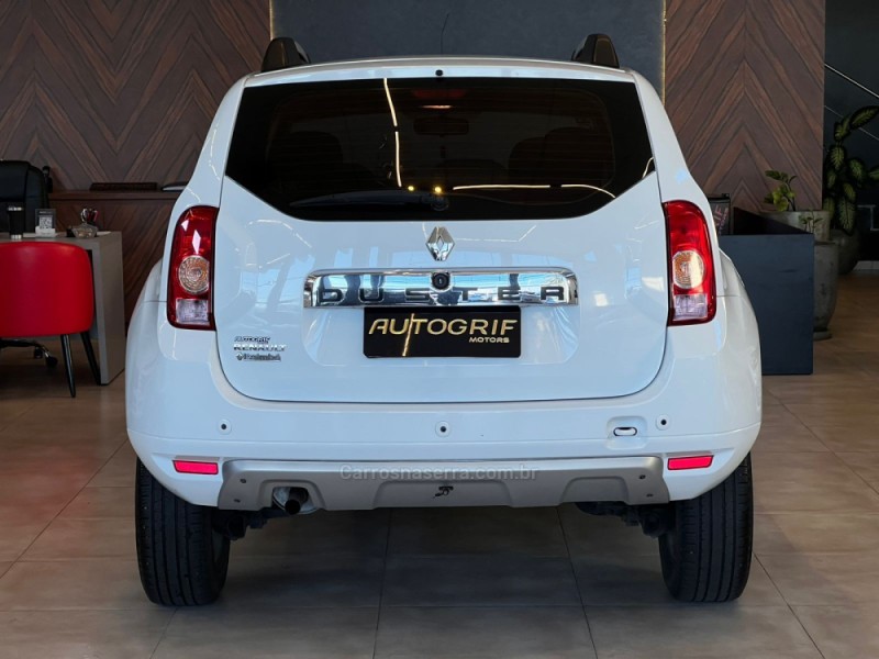 DUSTER 2.0 DYNAMIQUE 4X2 16V FLEX 4P MANUAL - 2013 - CAMPO BOM