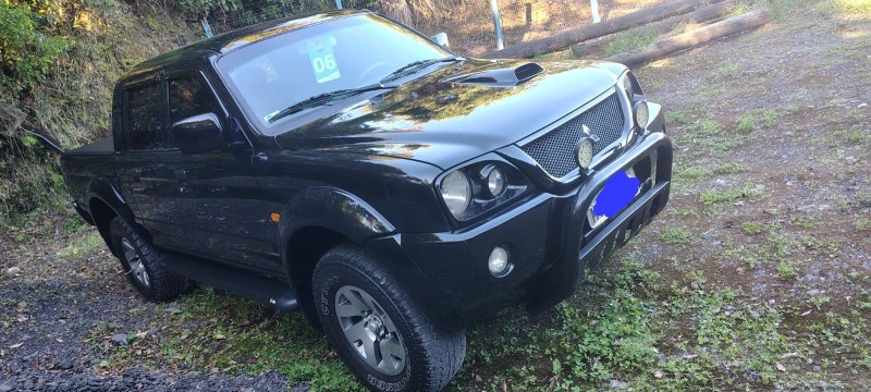 L200 2.5 SPORT HPE 4X4 CD 8V TURBO INTERCOOLER DIESEL 4P MANUAL - 2006 - CAXIAS DO SUL
