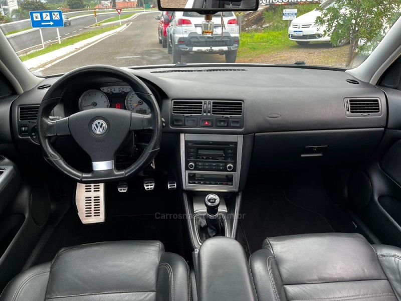 GOLF 1.6 MI SPORTLINE 8V FLEX 4P MANUAL - 2013 - DOIS IRMãOS