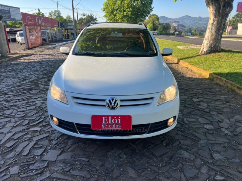 SAVEIRO 1.6 MI CE 8V FLEX 2P MANUAL G.V - 2011 - DOIS IRMãOS