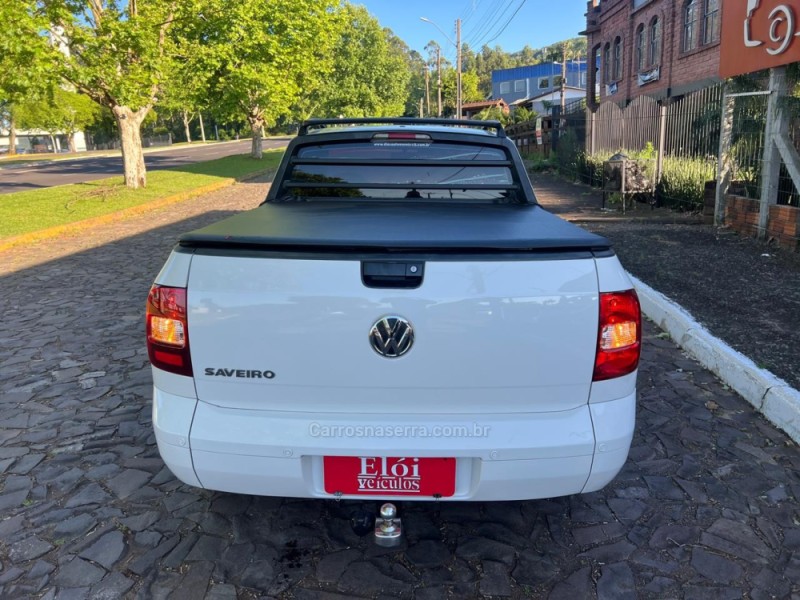 SAVEIRO 1.6 MI CE 8V FLEX 2P MANUAL G.V - 2011 - DOIS IRMãOS