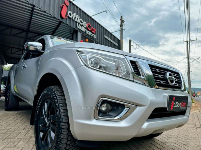frontier 2.3 xe 4x4 cd bi turbo diesel 4p automatico 2022 tres coroas
