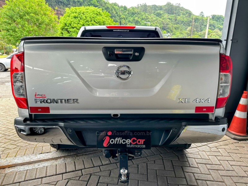 FRONTIER 2.3 XE 4X4 CD BI TURBO DIESEL 4P AUTOMÁTICO - 2022 - TRêS COROAS