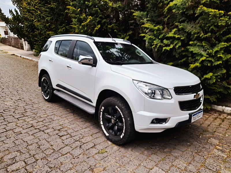 TRAILBLAZER 2.8 LTZ 4X4 16V TURBO DIESEL 4P AUTOMÁTICO - 2014 - FARROUPILHA