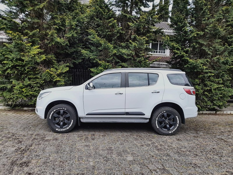 TRAILBLAZER 2.8 LTZ 4X4 16V TURBO DIESEL 4P AUTOMÁTICO - 2014 - FARROUPILHA