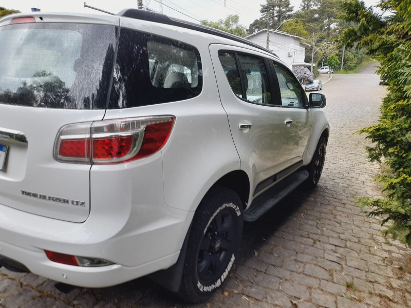 TRAILBLAZER 2.8 LTZ 4X4 16V TURBO DIESEL 4P AUTOMÁTICO - 2014 - FARROUPILHA