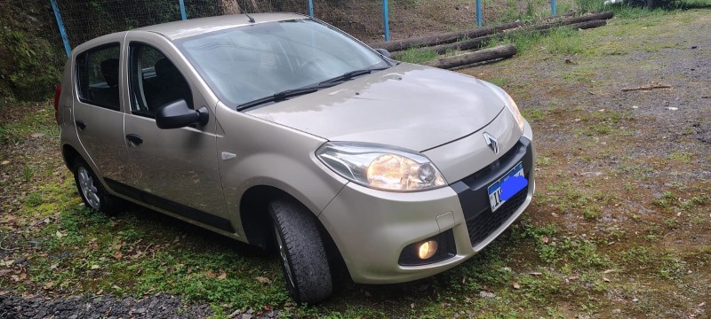 SANDERO 1.0 AUTHENTIQUE 16V FLEX 4P MANUAL - 2013 - CAXIAS DO SUL