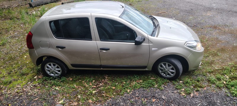 SANDERO 1.0 AUTHENTIQUE 16V FLEX 4P MANUAL - 2013 - CAXIAS DO SUL