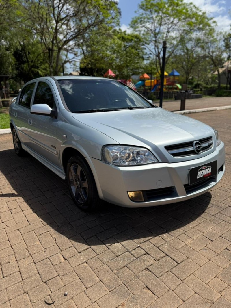 ASTRA 2.0 MPFI ADVANTAGE 8V FLEX 4P MANUAL - 2007 - BROCHIER