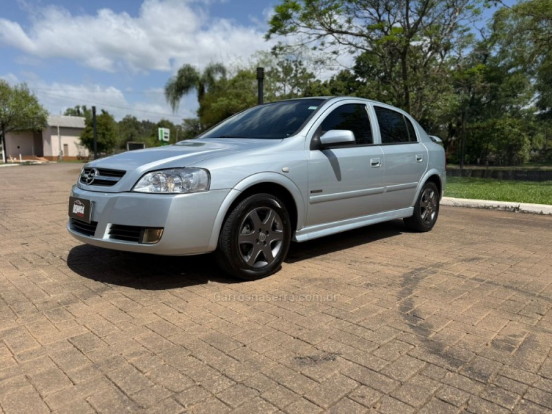 ASTRA 2.0 MPFI ADVANTAGE 8V FLEX 4P MANUAL - 2007 - BROCHIER