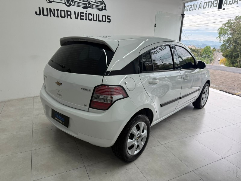 AGILE 1.4 MPFI LTZ 8V FLEX 4P MANUAL - 2011 - BENTO GONçALVES