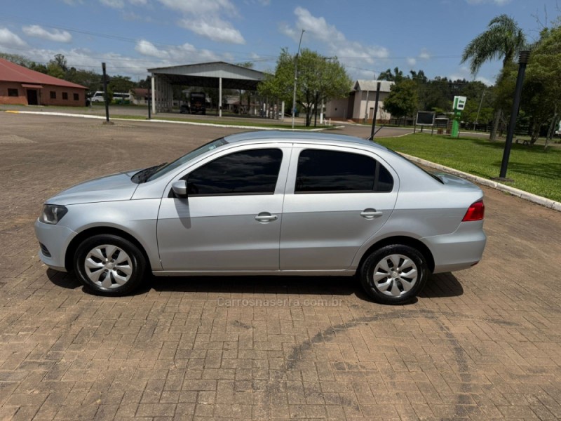 VOYAGE 1.0 MI 8V FLEX 4P MANUAL - 2016 - BROCHIER