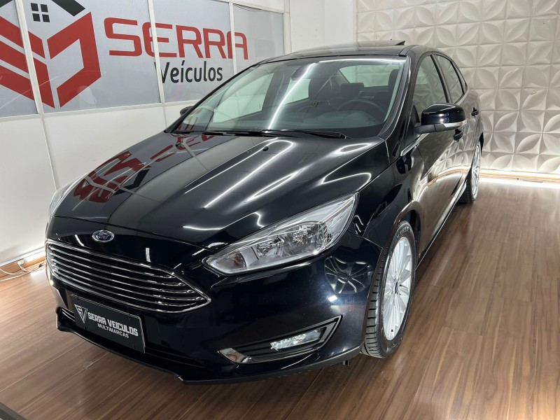 FOCUS 2.0 TITANIUM FASTBACK 16V FLEX 4P AUTOMÁTICO