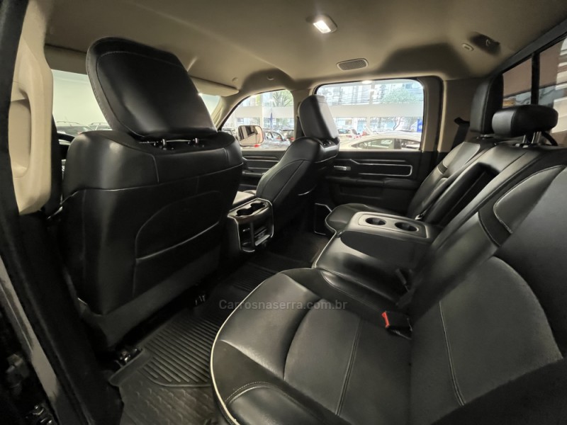 2500 LARAMIE 6.7 CD 4X4 TDI DIESEL 4P AUTOMÁTICA - 2022 - BENTO GONçALVES