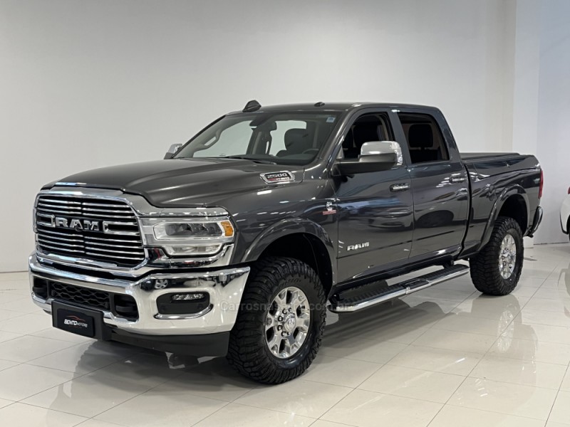 2500 laramie 6.7 cd 4x4 tdi diesel 4p automatica 2022 bento goncalves