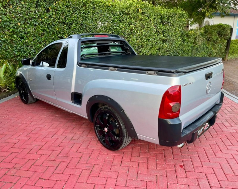MONTANA 1.8 MPFI CONQUEST CS 8V FLEX 2P MANUAL - 2006 - ROLANTE