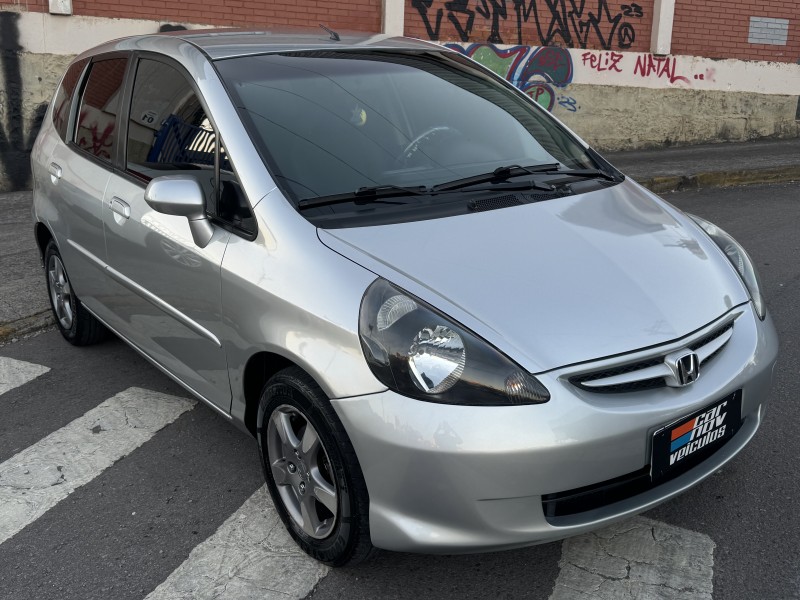 fit 1.4 lx 16v flex 4p manual 2007 caxias do sul
