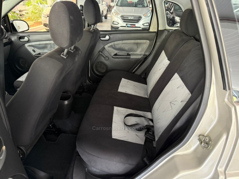 FIESTA 1.0 MPI 8V GASOLINA 4P MANUAL - 2009 - NOVO HAMBURGO