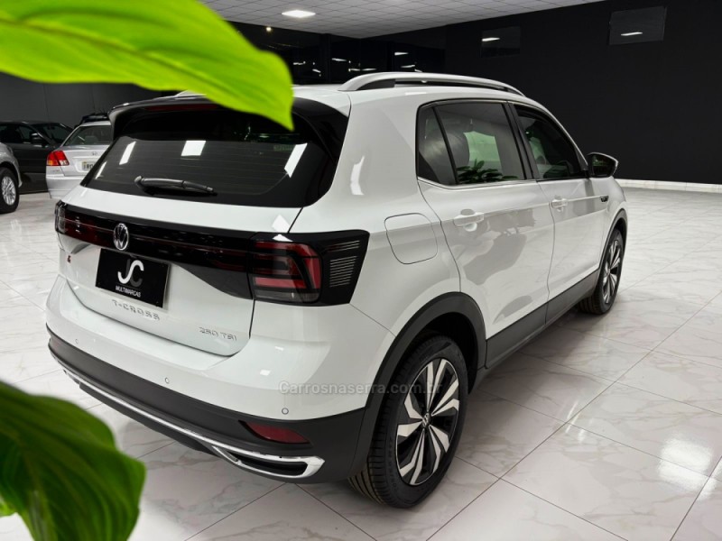 T-CROSS 1.4 HIGHLINE TSI 16V FLEX 4P AUTOMÁTICO - 2024 - CAMPINAS DO SUL