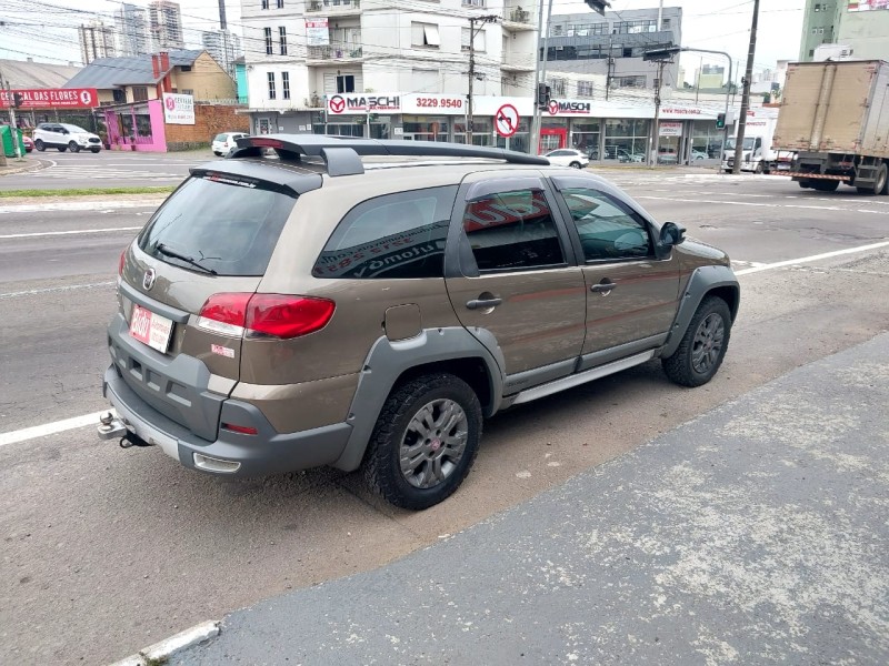 PALIO 1.8 MPI ADVENTURE WEEKEND 8V FLEX 4P MANUAL - 2009 - CAXIAS DO SUL