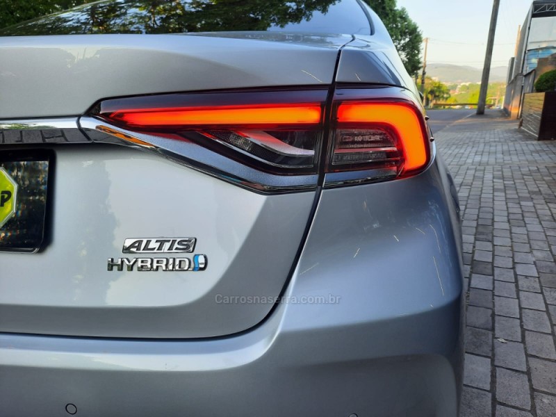 COROLLA 1.8 ALTIS PREMIUM 16V HÍBRIDO 4P AUTOMÁTICO - 2020 - DOIS IRMãOS
